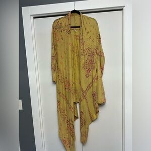Magnolia pearl Floral Pattern Kimono Cardigan